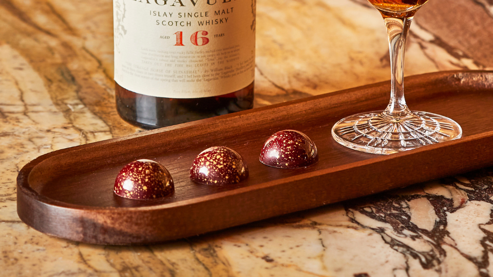 Gentlemen’s Smoked Whiskey Bonbons – Original Beans